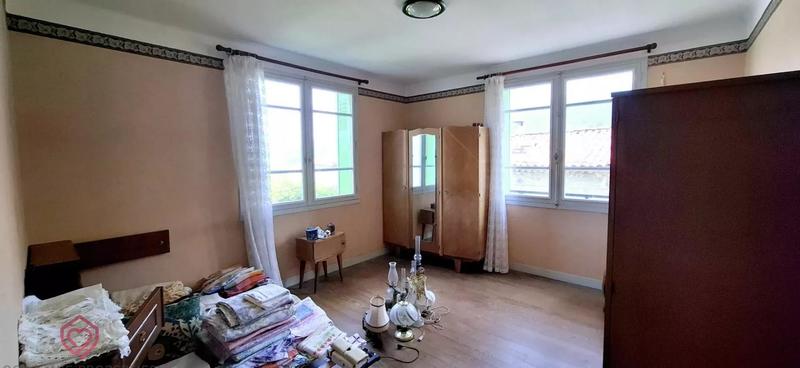 Maison de village - 113 m² - 8 pièces