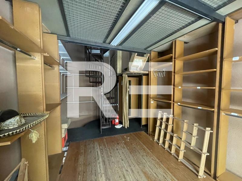 Local commercial - 55 m² - 3 pièces