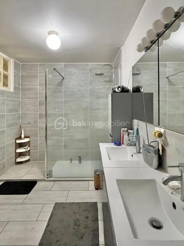 Maison de maîtres - 600 m² - 10 pièces