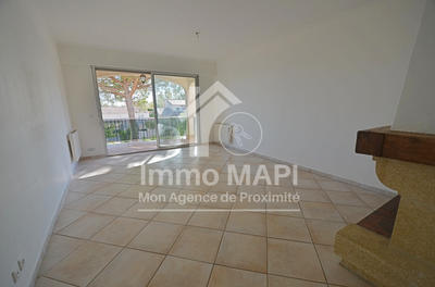 Maison - 460 m² - 10 pièces