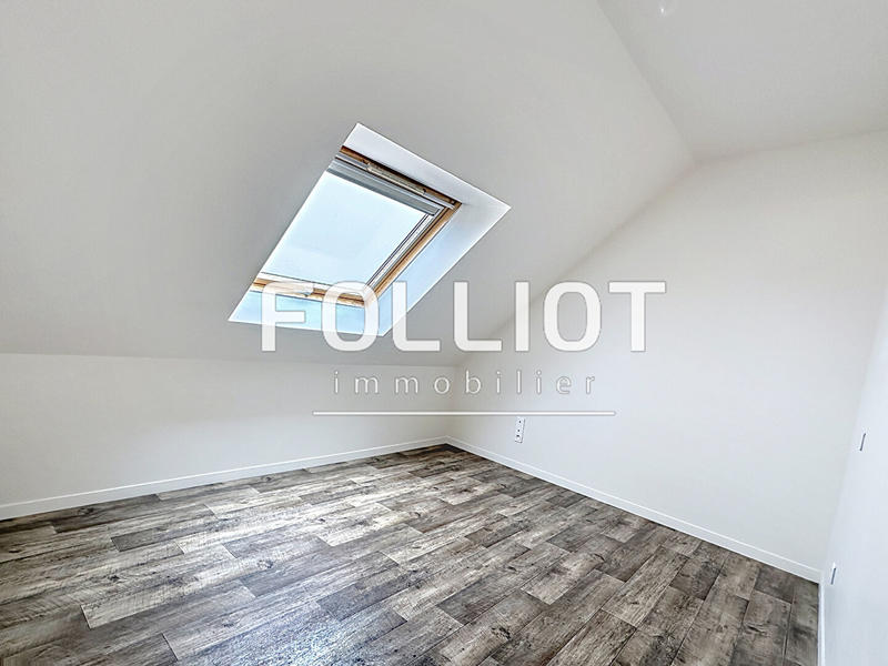 Maison - 104 m² - 5 pièces