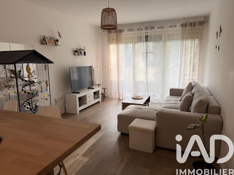 Appartement - 80 m² - 4 pièces