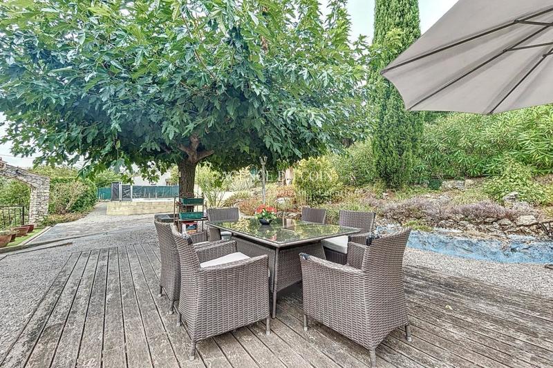 Maison - 94 m² - 4 pièces