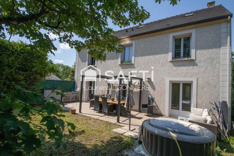 Maison - 180 m² - 7 pièces