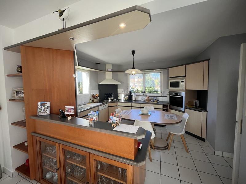 Maison - 130 m² - 7 pièces