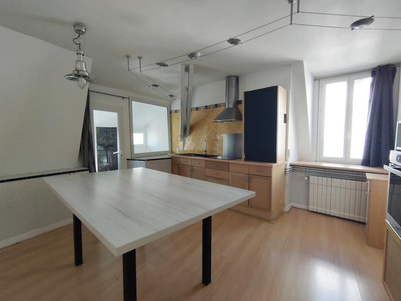 Appartement - 163 m² - 7 pièces