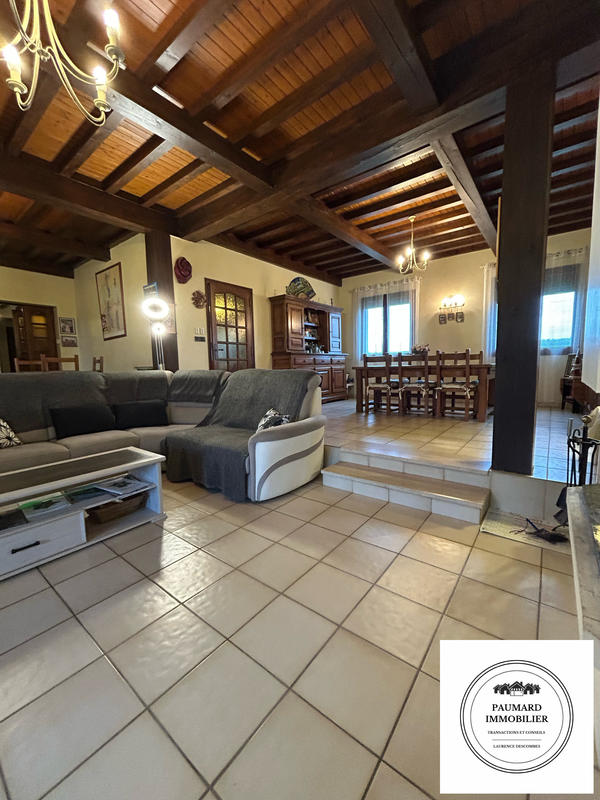 Maison - 191 m² - 8 pièces