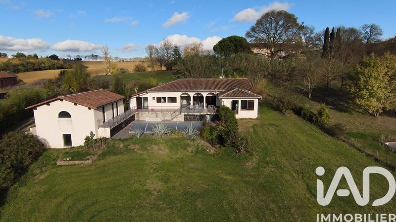 Maison - 166 m² - 6 pièces