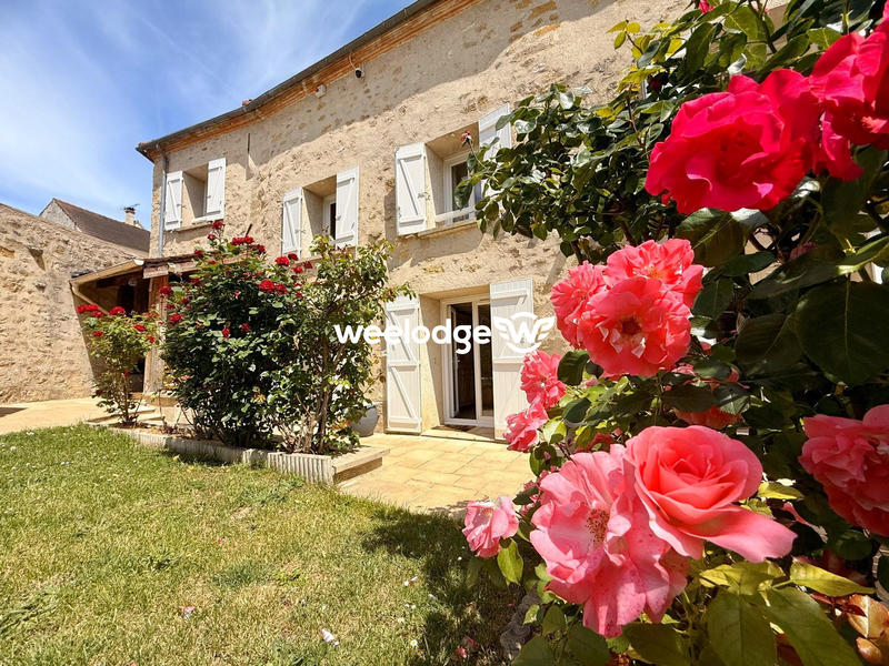 Maison - 195 m² - 6 pièces