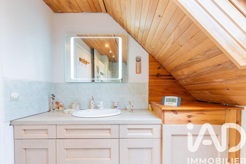 Maison - 107 m² - 6 pièces