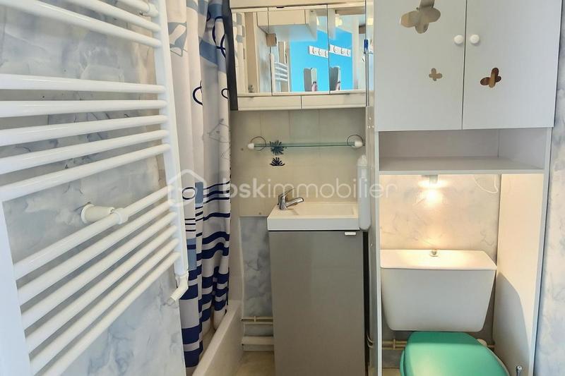 Studio - 20 m² - 2 pièces