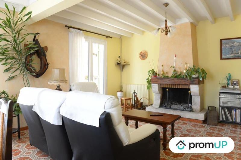 Maison traditionnelle - 140 m² - 5 pièces