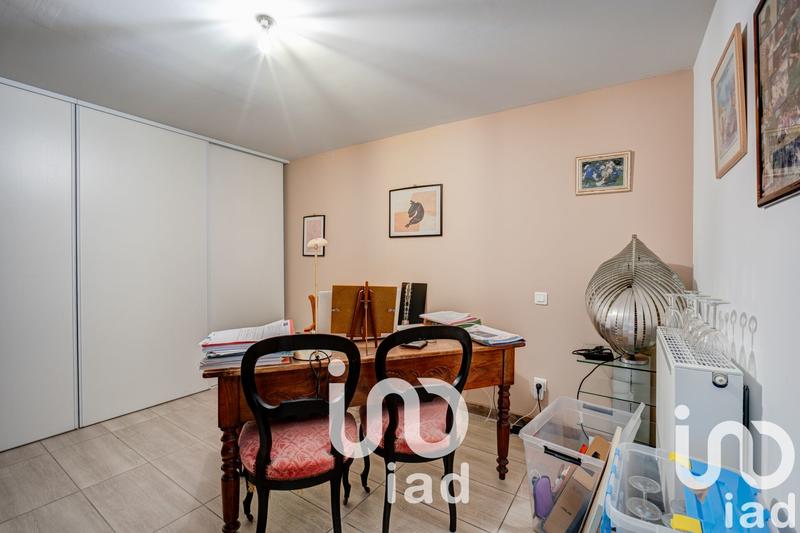 Maison - 210 m² - 7 pièces