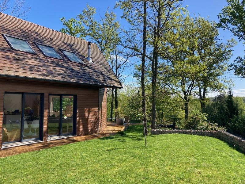 Maison - 213 m² - 7 pièces