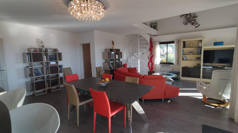 Appartement - 130 m² - 5 pièces