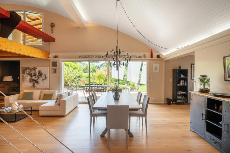 Maison - 160 m² - 6 pièces