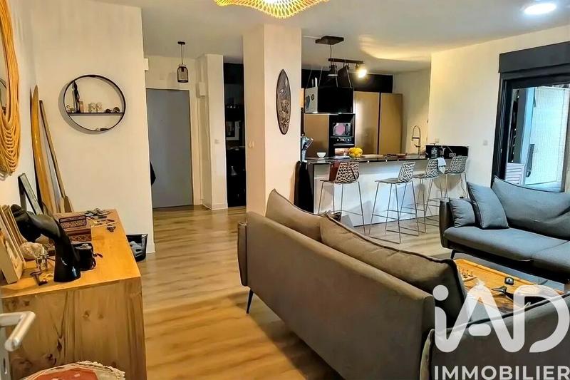 Appartement - 91 m² - 4 pièces