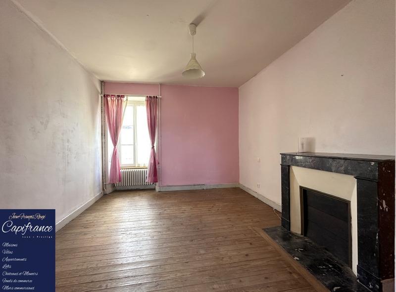 Maison - 350 m² - 16 pièces