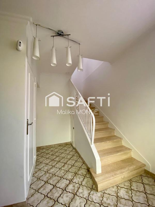 Maison - 135 m² - 6 pièces