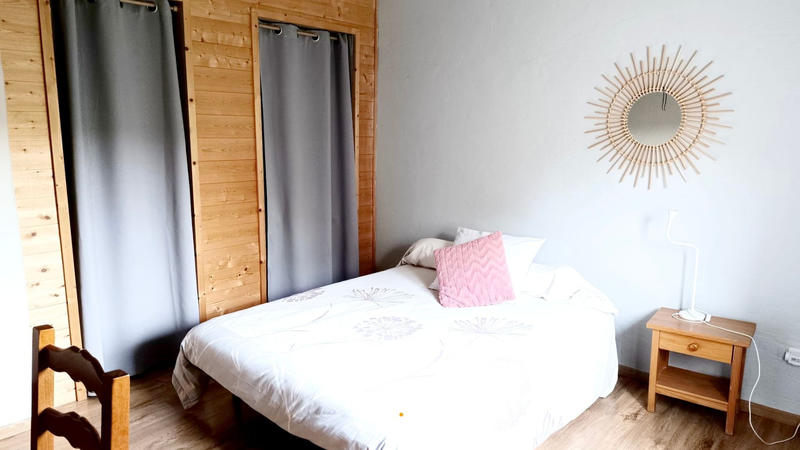 Propriété - 345 m² - 4 pièces