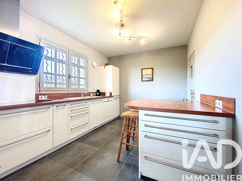 Maison - 140 m² - 6 pièces