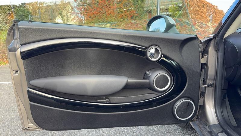 Mini Mini 1.6 75 One