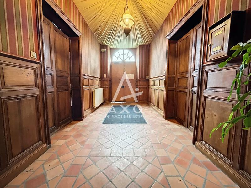 Maison de maîtres - 442 m² - 21 pièces