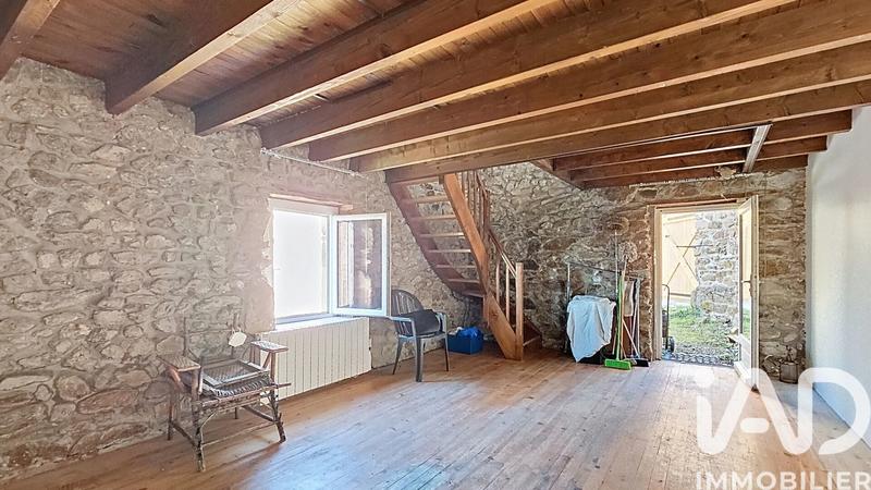 Maison - 199 m² - 8 pièces