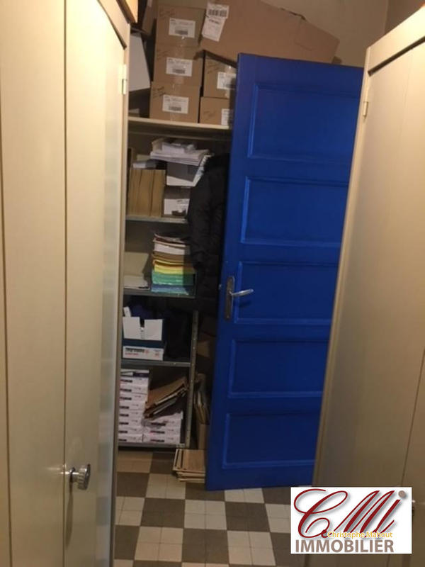 Bureau - 45 m² - 2 pièces