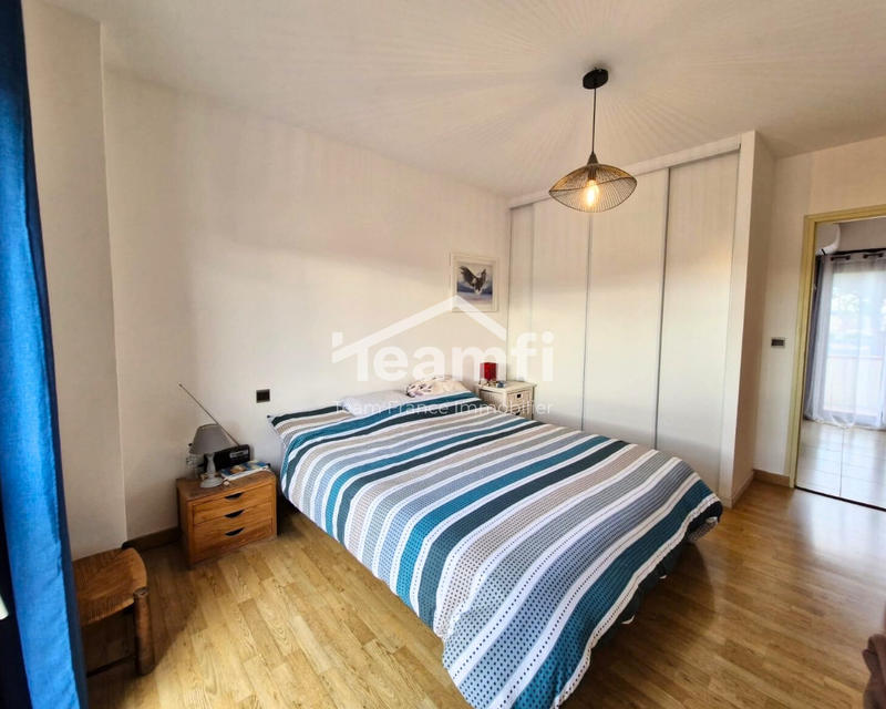 Maison - 170 m² - 7 pièces