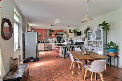 Maison - 152 m² - 6 pièces