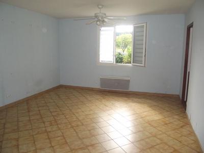 Maison - 92 m² - 5 pièces