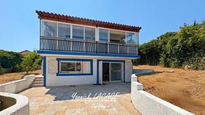 Maison - 195 m² - 8 pièces