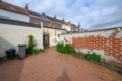 Maison - 104 m² - 4 pièces