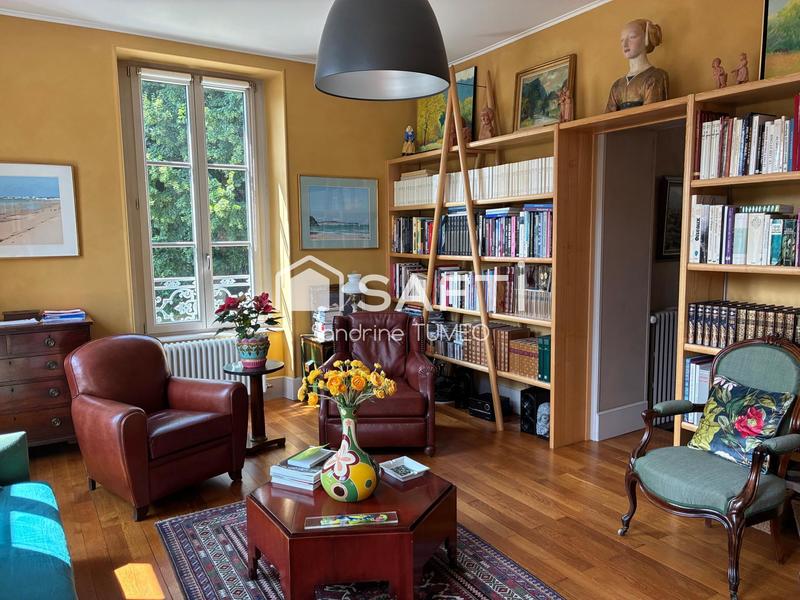 Maison de maîtres - 193 m² - 7 pièces