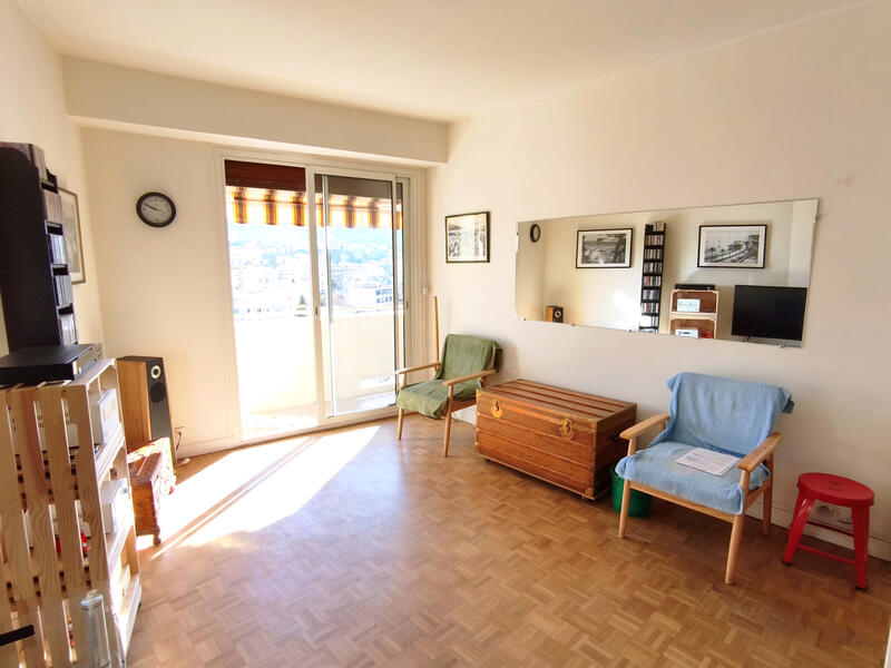 Appartement - 49 m² - 2 pièces