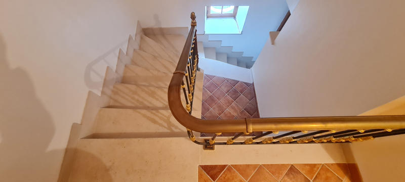 Maison - 159 m² - 9 pièces