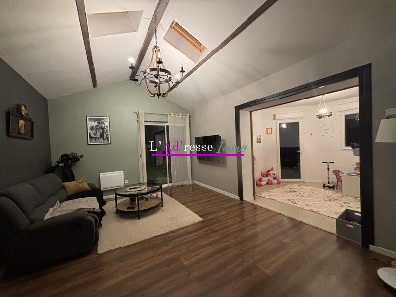 Maison - 110 m² - 5 pièces