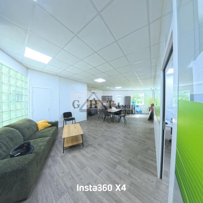 Bureau - 185 m²
