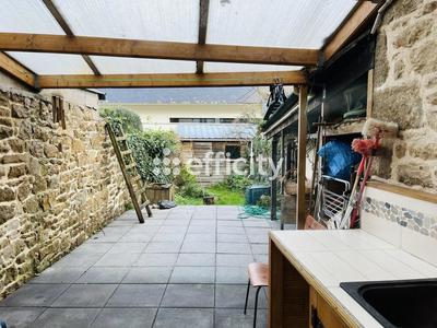 Maison - 98 m² - 4 pièces