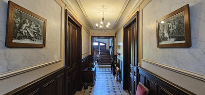 Propriété - 348 m² - 13 pièces