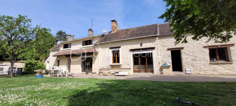 Corps de ferme - 175 m² - 8 pièces