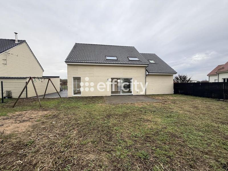 Maison - 153 m² - 8 pièces