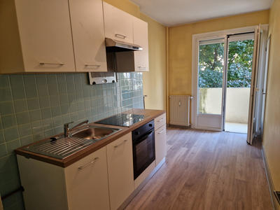 Appartement - 66 m² - 3 pièces