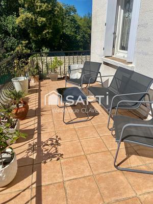 Appartement - 98 m² - 4 pièces