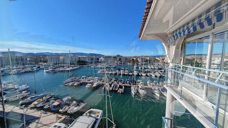 Appartement - 245 m² - 7 pièces