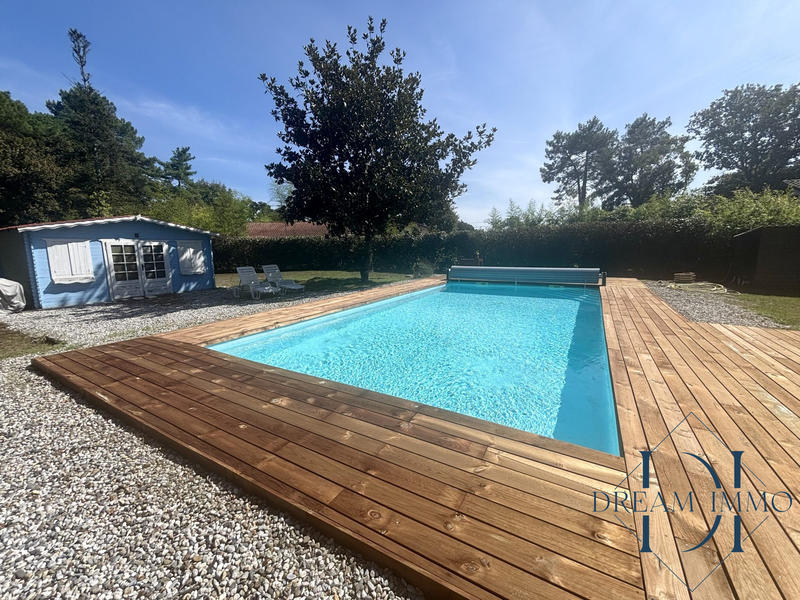 Maison - 183 m² - 5 pièces