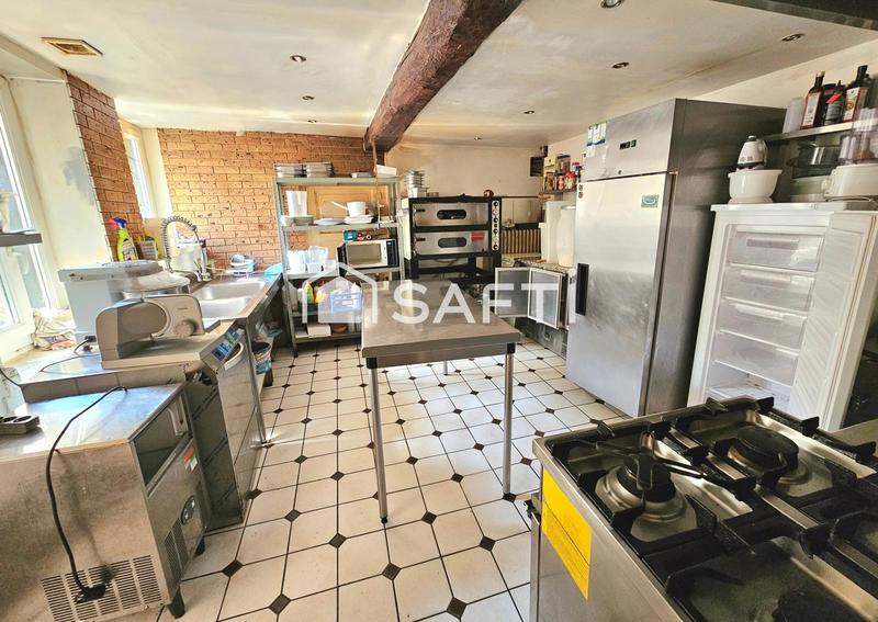 Local commercial - 150 m² - 3 pièces