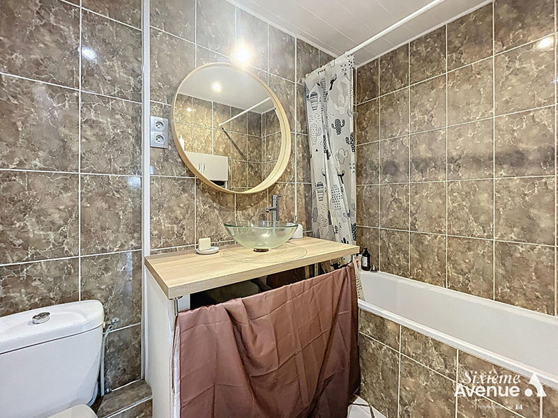 Appartement - 95 m² - 5 pièces