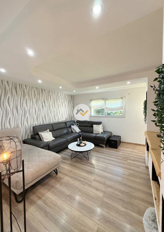 Maison contemporaine - 186 m² - 7 pièces